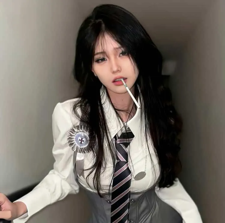 【悬疑惊悚】《哭声》黄政民千禹熙：韩国最偏远村庄的恶魔降临，打破常规恐怖片认知的巅峰神作